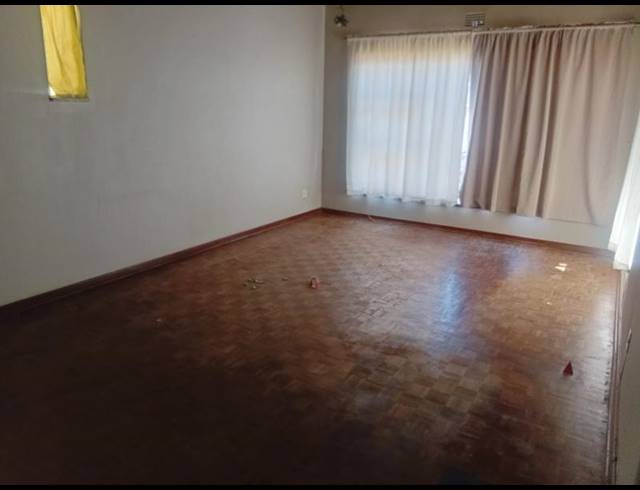 4 BEDROOM HOUSE FOR SALE IN ELSPARK